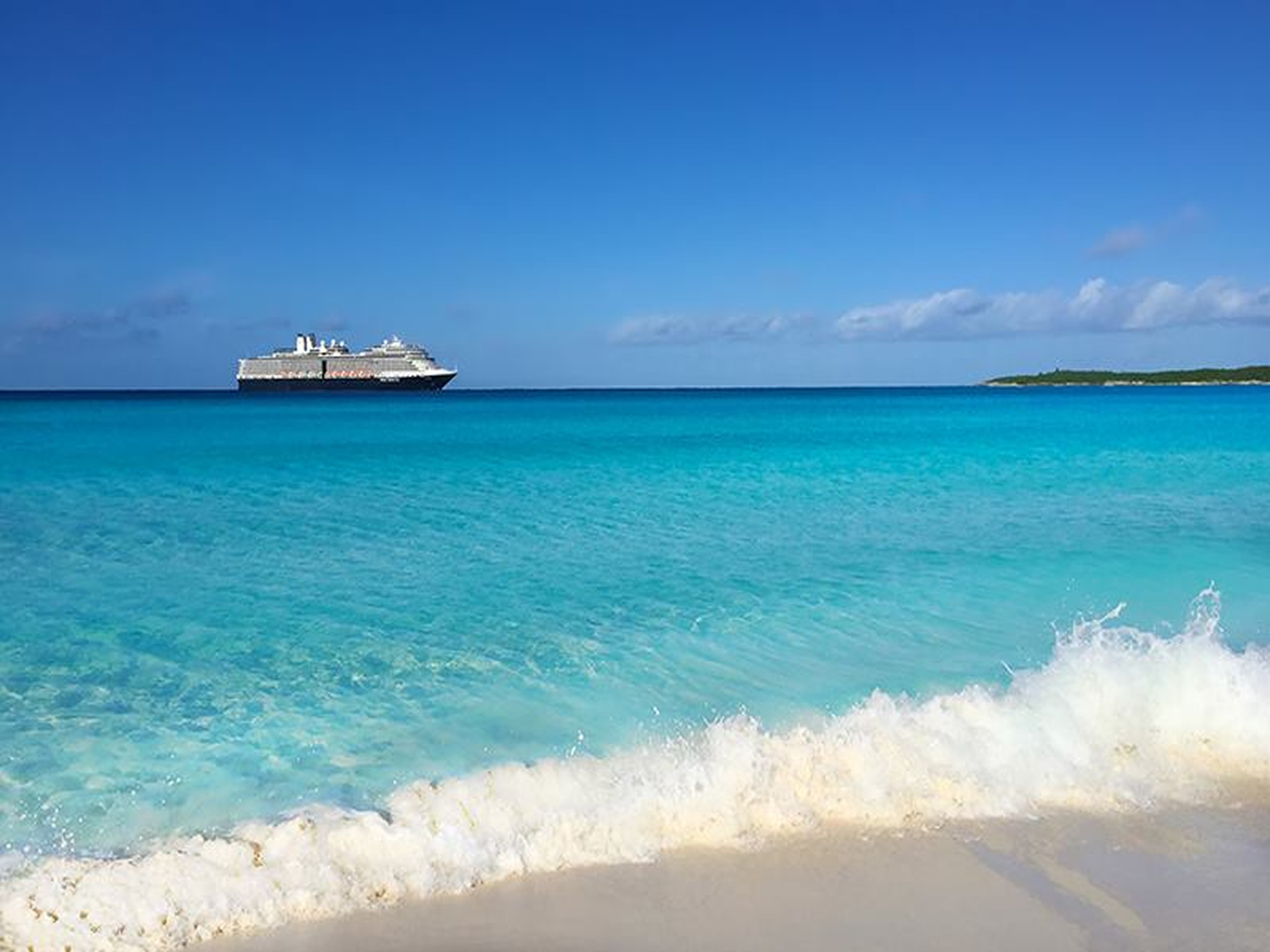 Elite Cruises - Alaska Ship Elite Cruises - Alaska Ship